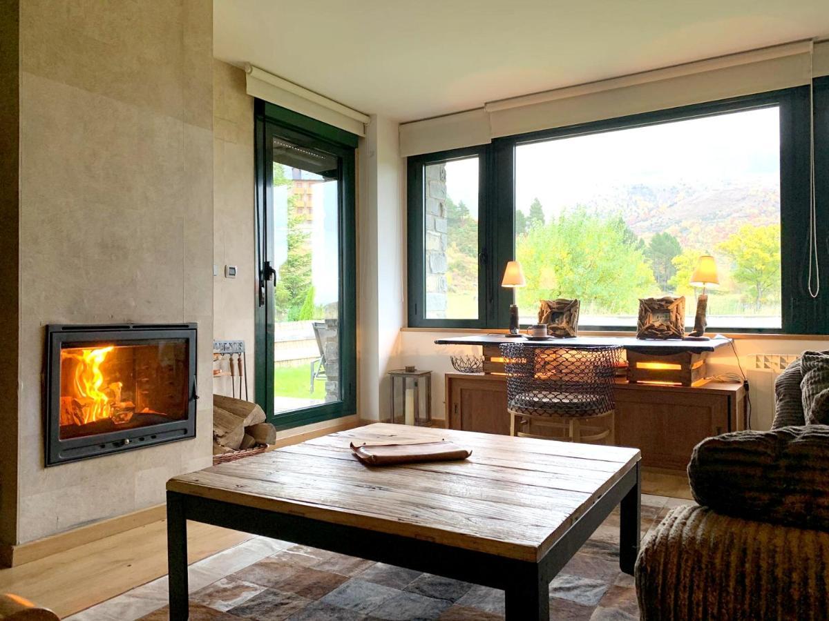 3 Bedrooms Appartement With Shared Pool Enclosed Garden And Wifi At Panticosa 2 Km Away From The Slopes ภายนอก รูปภาพ